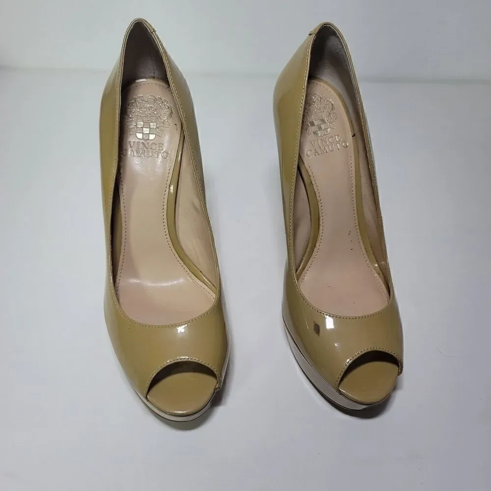 Vince Camuto Lorim platform pumps size 8